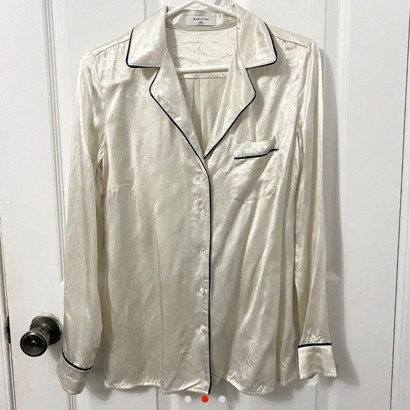 SOLD Aritzia Babaton Venturi Blouse - Picture 3 of 3